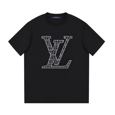 louis vuitton erkek tişört|Louis Vuitton t shirts.